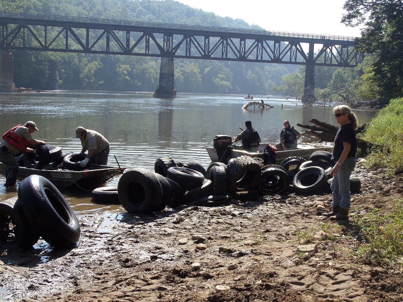 A Local River Runs Clearer After a Community Clean-Up Campaign