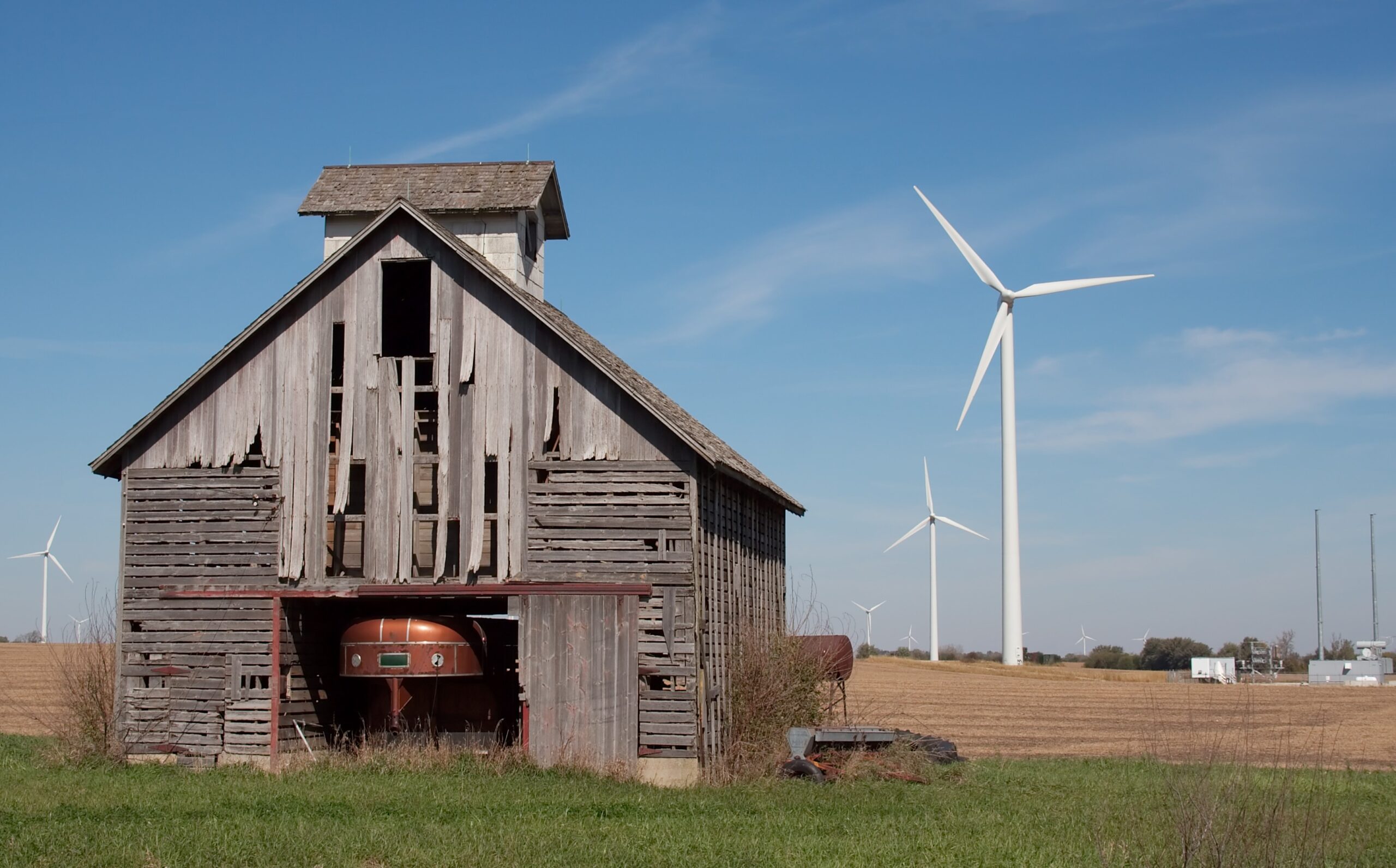 America's Largest Clean Energy Project Starts Powering Homes